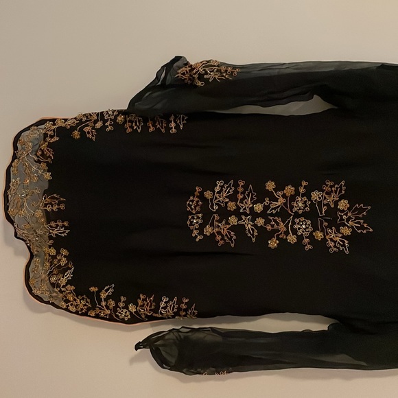 Set - Picture 4 of 6